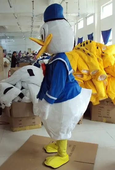 Cosplay&ware Adult One Pair Donald Duck And Daisy Mascot Costumes 5 Cosplay&ware Adult One Pair Donald Duck And Daisy Mascot Costumes - Image 3